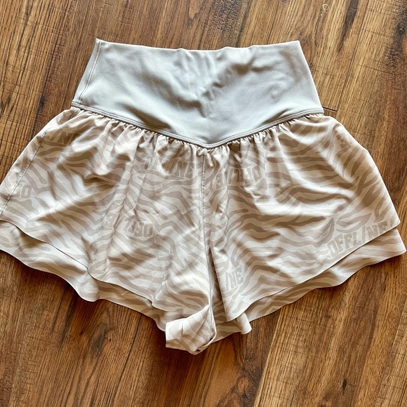 OFFLINE by Aerie workout shorts zebra print in beige. Size small - Picture 2 of 4